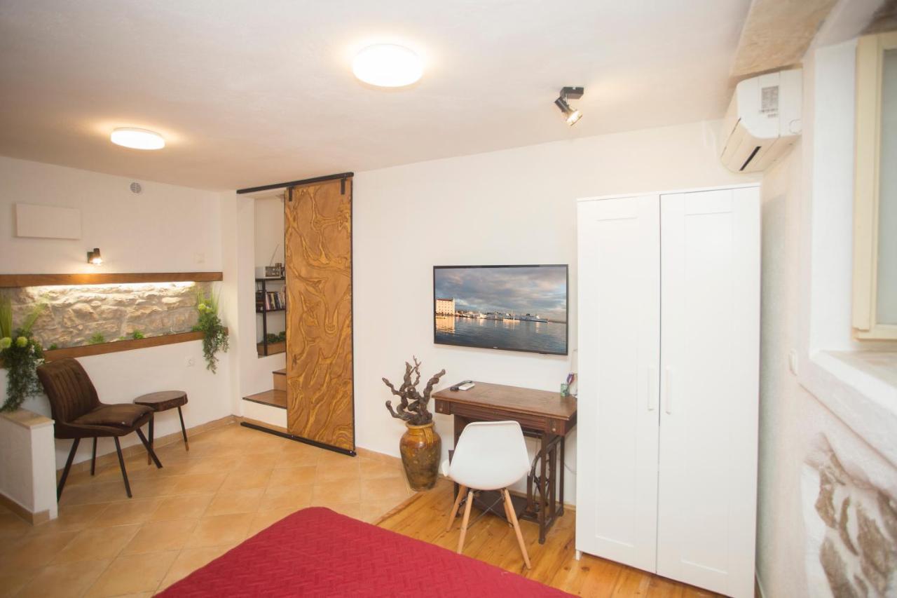 Apartment Natalia Old Town Сплит Экстерьер фото