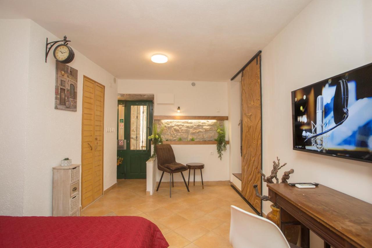 Apartment Natalia Old Town Сплит Экстерьер фото