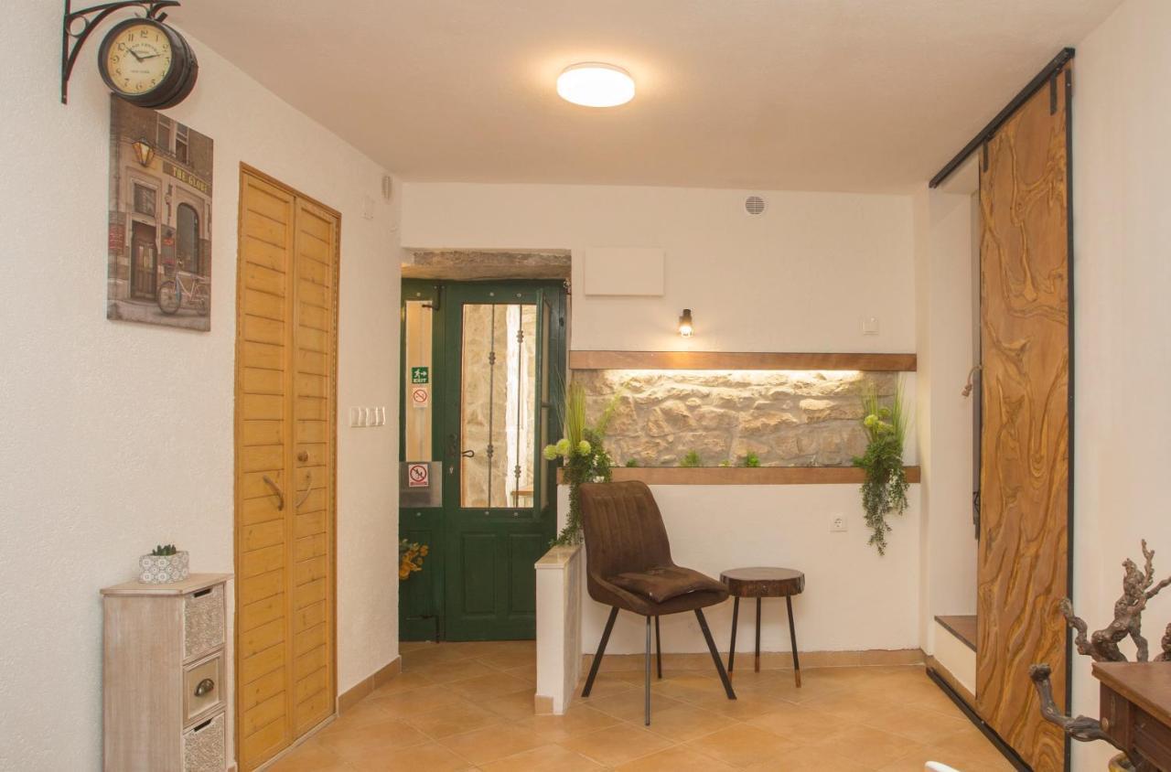 Apartment Natalia Old Town Сплит Экстерьер фото